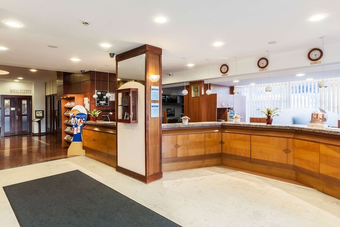 Imagen de los interiores del Hotel Danubius Rába. Foto 19