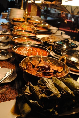 Imagen del bar/restaurante del Hotel Danubius Regents Park. Foto 9