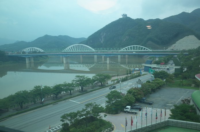 Imagen de la habitación del Hotel Danyang Tourist Hotel Edelweiss. Foto 10