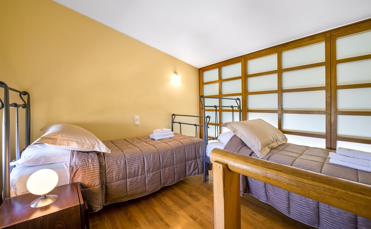 Imagen de la habitación del Hotel Daphnis Villas. Foto 5