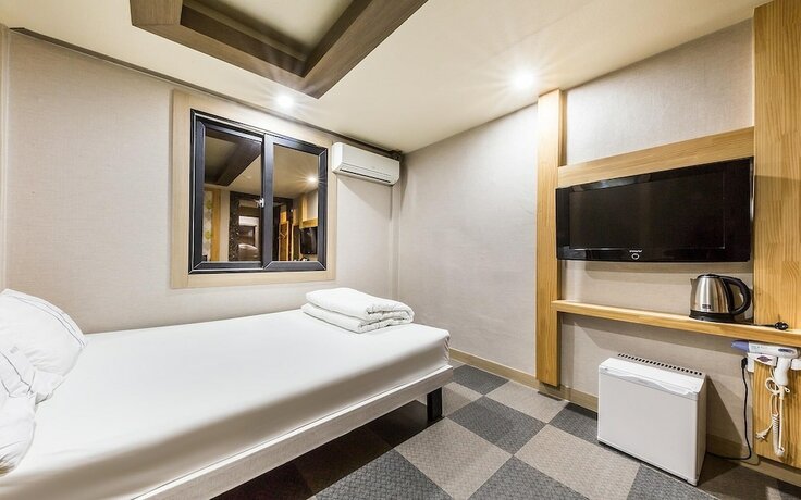 Imagen de la habitación del Hotel Dapsimni Ssangma. Foto 17