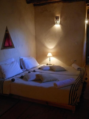 Imagen de la habitación del Hotel Dar Achorafa. Foto 9