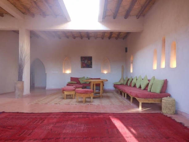 Imagen de la habitación del Hotel Dar Achorafa. Foto 12