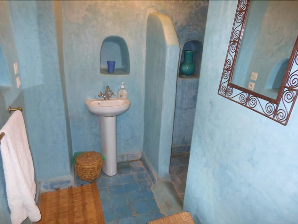 Imagen de la habitación del Hotel Dar Achorafa. Foto 14
