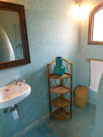 Imagen de la habitación del Hotel Dar Achorafa. Foto 16