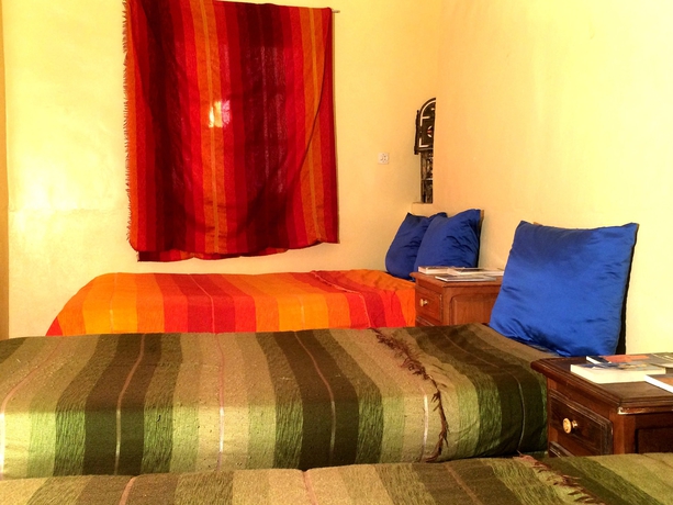 Imagen de la habitación del Hotel Dar Agelzime. Foto 7