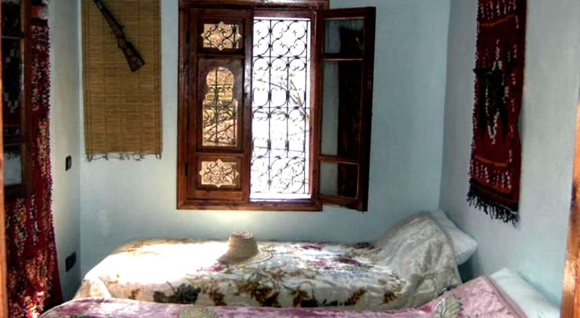 Imagen de la habitación del Hotel Dar Agelzime. Foto 17