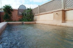 Imagen de la piscina del Hotel Dar Akal. Foto 10