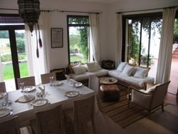 Imagen del bar/restaurante del Hotel Dar Al Manar. Foto 2