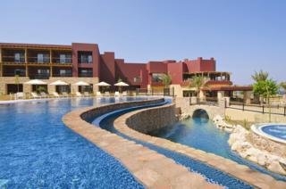 Imagen de la piscina del Hotel Dar Al Yasmin. Foto 6