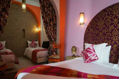 Imagen de la habitación del Hotel Dar Alif. Foto 8