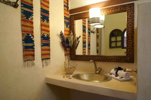 Imagen de la habitación del Hotel Dar Alif. Foto 13