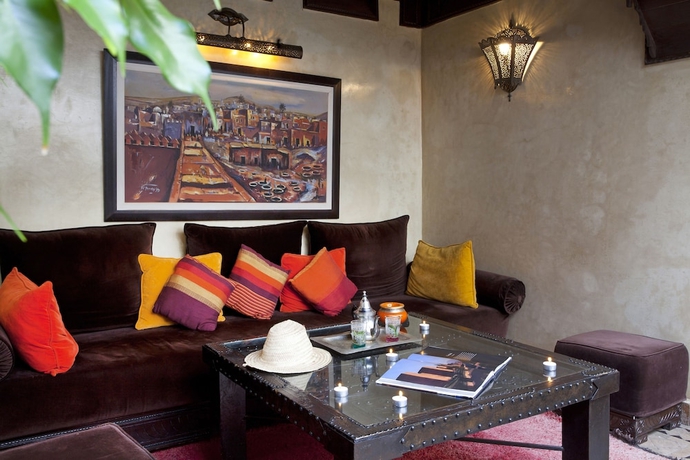 Imagen del bar/restaurante del Hotel Dar Amanza. Foto 8