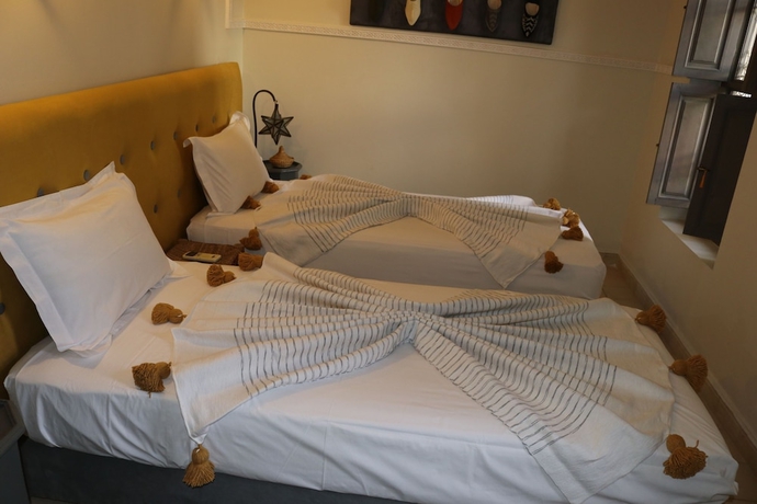 Imagen de la habitación del Hotel Dar Andamaure. Foto 3