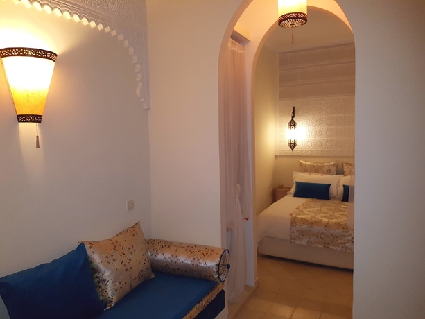 Imagen de la habitación del Hotel Dar Andamaure. Foto 16