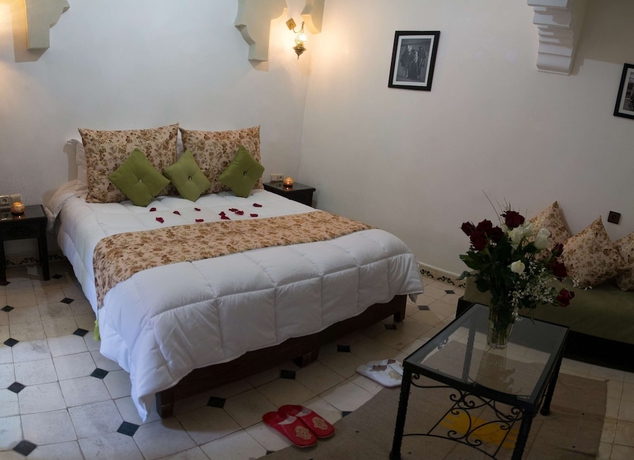 Imagen de la habitación del Hotel Dar Asdika. Foto 5