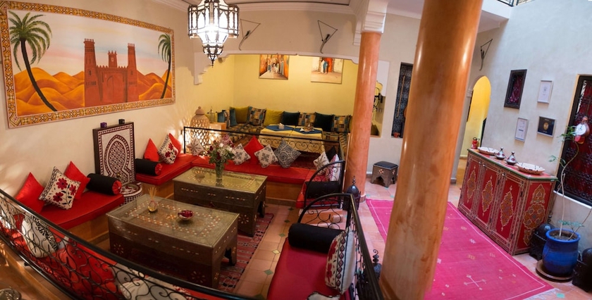 Imagen del bar/restaurante del Hotel Dar Asdika. Foto 3