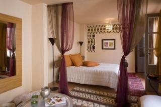 Imagen de la habitación del Hotel Dar Atta. Foto 7