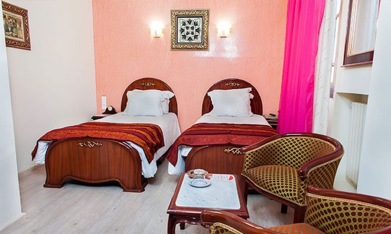 Imagen de la habitación del Hotel Dar Diaf Bouchaoui. Foto 5