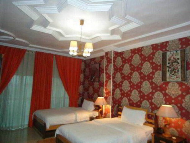 Imagen de la habitación del Hotel Dar El Aaz. Foto 8