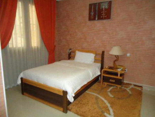 Imagen de la habitación del Hotel Dar El Aaz. Foto 19