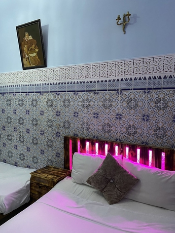 Imagen de la habitación del Hotel Dar El Amane Abqari. Foto 7