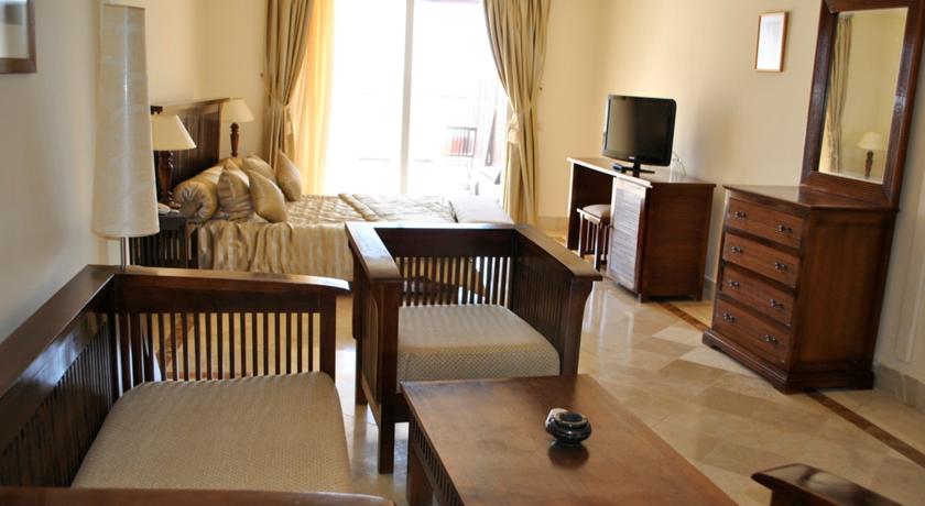 Imagen de la habitación del Hotel Dar El Bhar. Foto 4