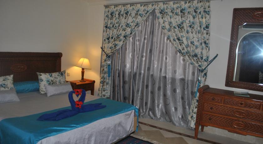 Imagen de la habitación del Hotel Dar El Bhar. Foto 6