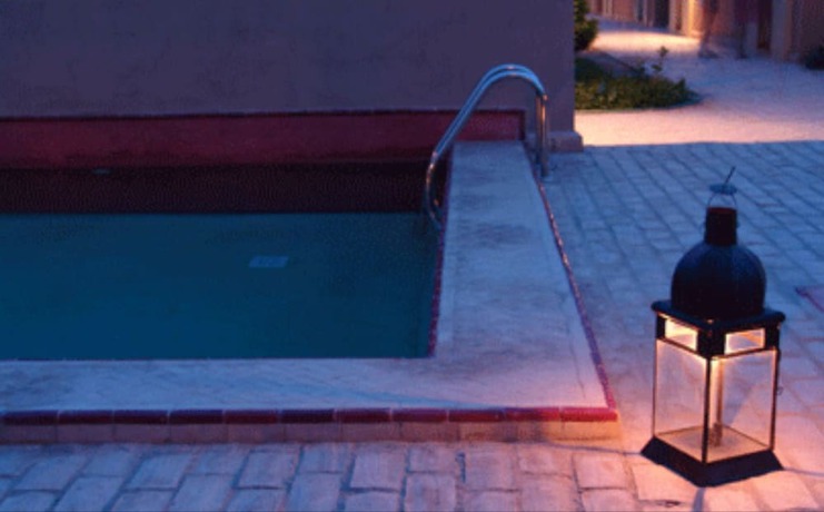 Imagen de la piscina del Hotel Dar El Janoub. Foto 13