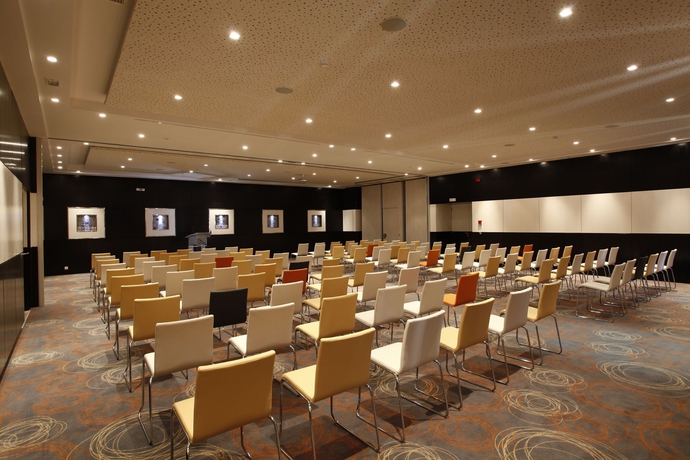 Imagen de los interiores del Hotel Dar El Marsa. Foto 4