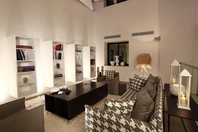 Imagen de los interiores del Hotel Dar El Marsa. Foto 12