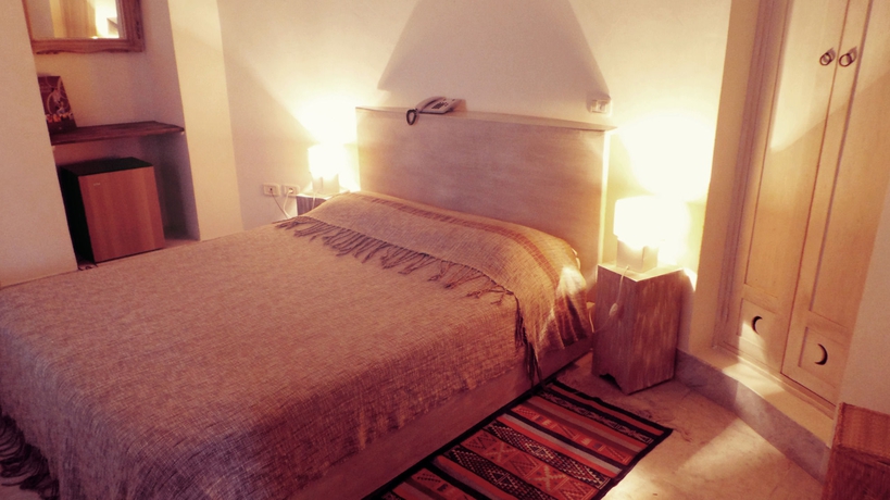 Imagen de la habitación del Hotel Dar El Medina. Foto 9