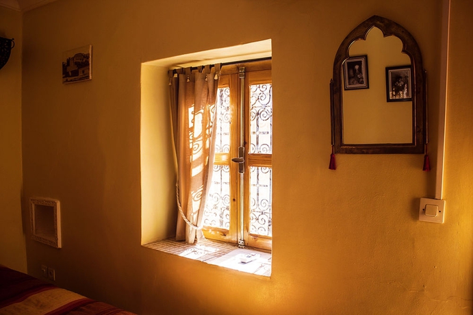 Imagen de la habitación del Hotel Dar El Nath. Foto 7