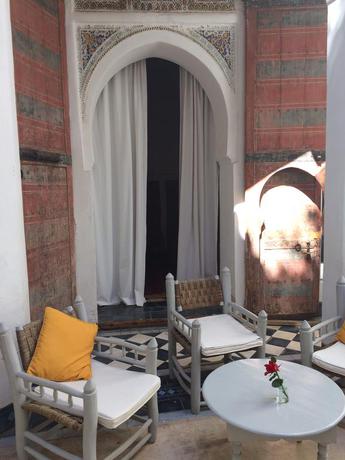 Imagen de los exteriores del Hotel Dar El Qadi. Foto 4