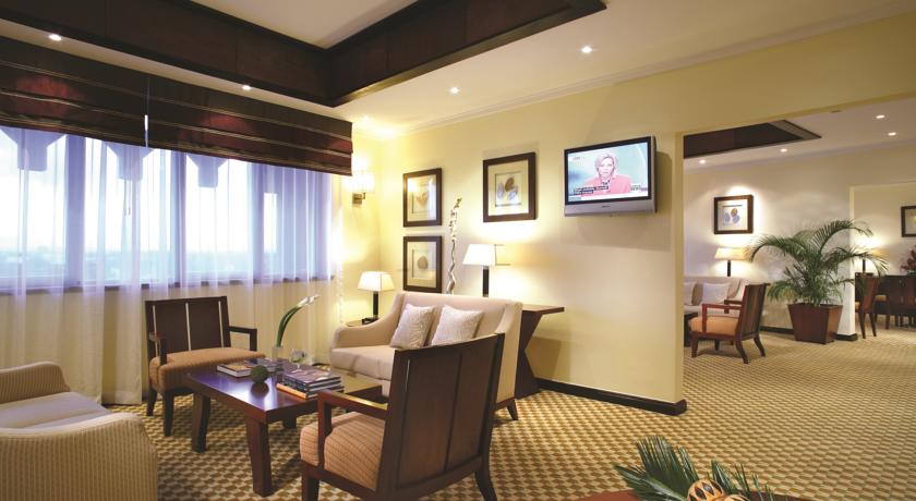 Imagen de la habitación del Hotel Dar Es Salaam Serena. Foto 8