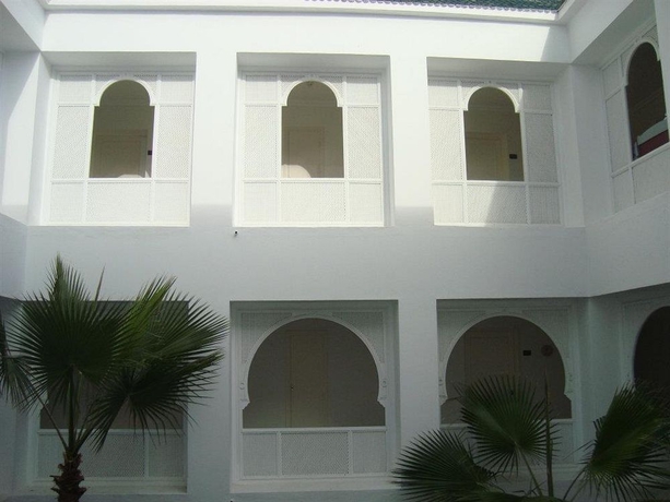 Imagen de los exteriores del Hotel Dar Hayet. Foto 3