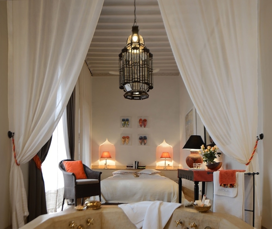 Imagen de la habitación del Hotel Dar Housnia. Foto 6