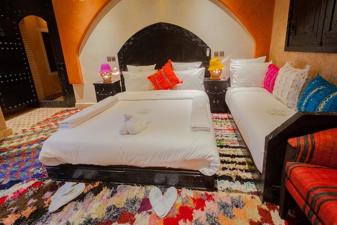 Imagen de la habitación del Hotel Dar Ikalimo Ourika. Foto 2