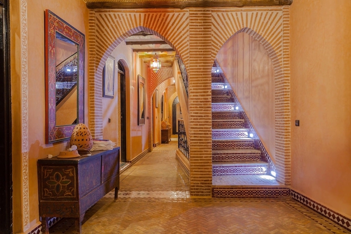 Imagen de los interiores del Hotel Dar Ikalimo Ourika. Foto 12