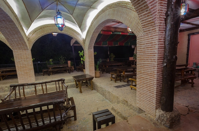 Imagen de los interiores del Hotel Dar Ikalimo Ourika. Foto 13