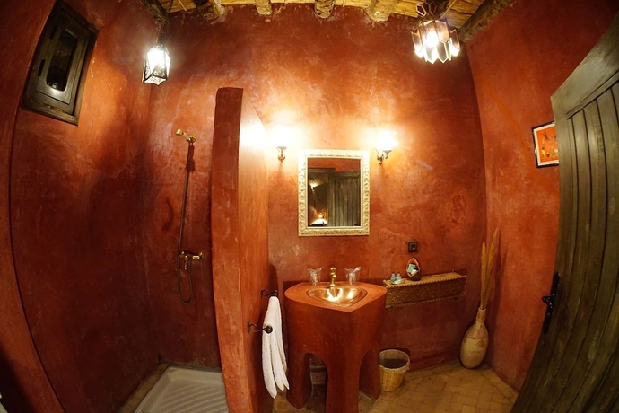 Imagen de la habitación del Hotel Dar Kamar. Foto 13