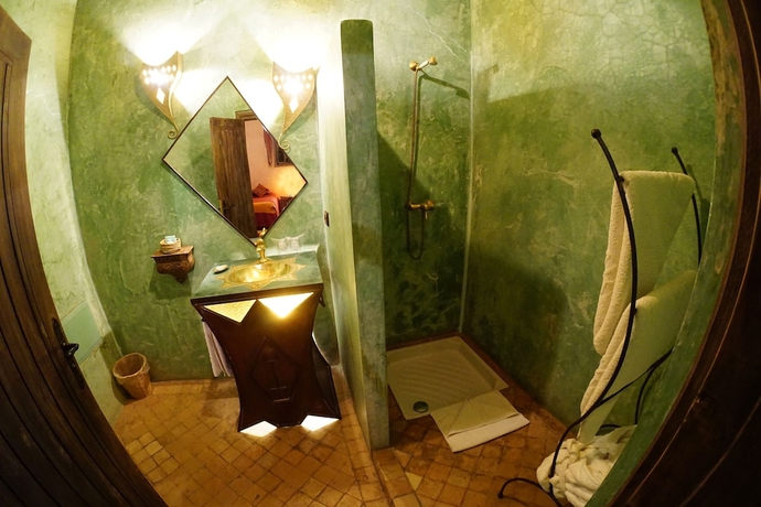 Imagen de la habitación del Hotel Dar Kamar. Foto 16