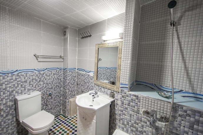 Imagen de la habitación del Hotel Dar Meknes Tresor. Foto 17