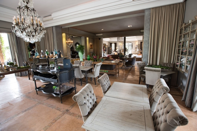 Imagen de los interiores del Hotel Dar Nanka. Foto 19