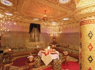 Imagen del bar/restaurante del Hotel Dar Ouladna. Foto 2