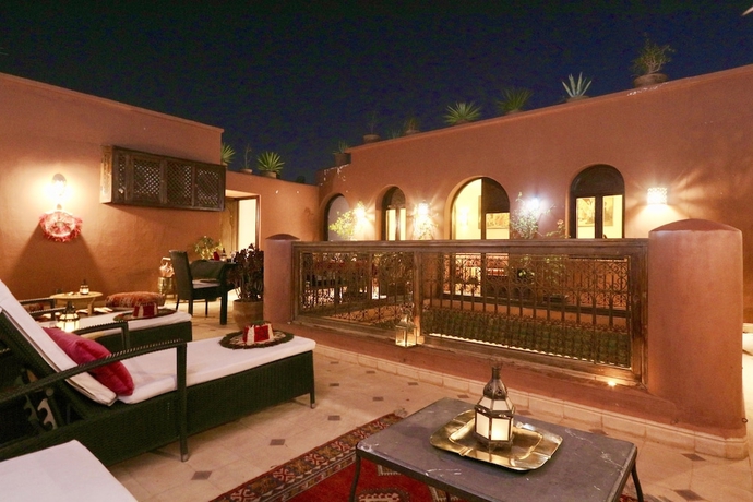 Imagen del bar/restaurante del Hotel Dar Pamella. Foto 5