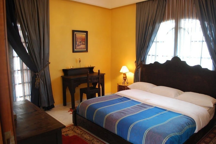 Imagen de la habitación del Hotel Dar Tahra. Foto 7