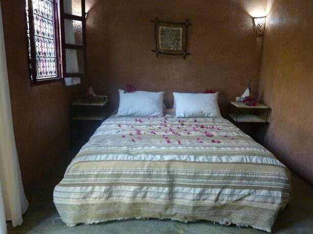 Imagen de la habitación del Hotel Dar Tougga. Foto 18