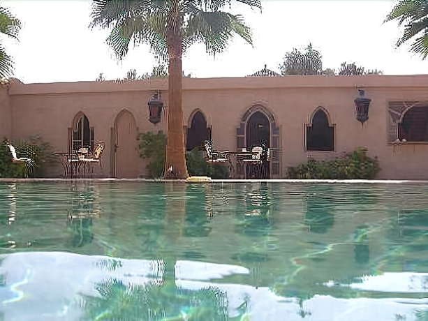Imagen de la piscina del Hotel Dar Zitoune Taroudant. Foto 17