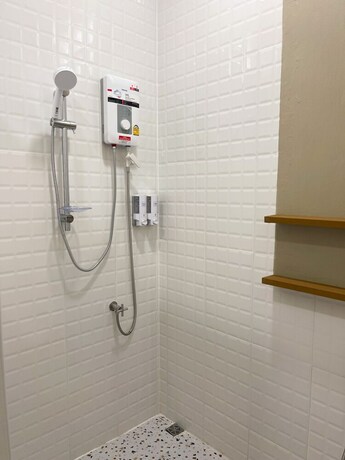 Imagen general del Hotel Dara Homestay Koh Kood. Foto 11